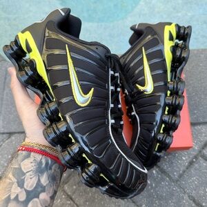 NIKE SHOX TL BLACK YELLOW 10.5M